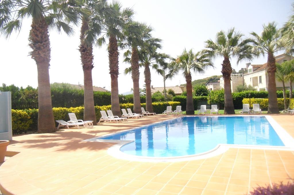 Villa Laura Residence Hotel Apartments & Studios Ascea Exterior photo